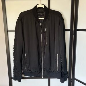 l Saints Men’s Black Lined Mesh Bomber Style Jacket With Zipper Pockets